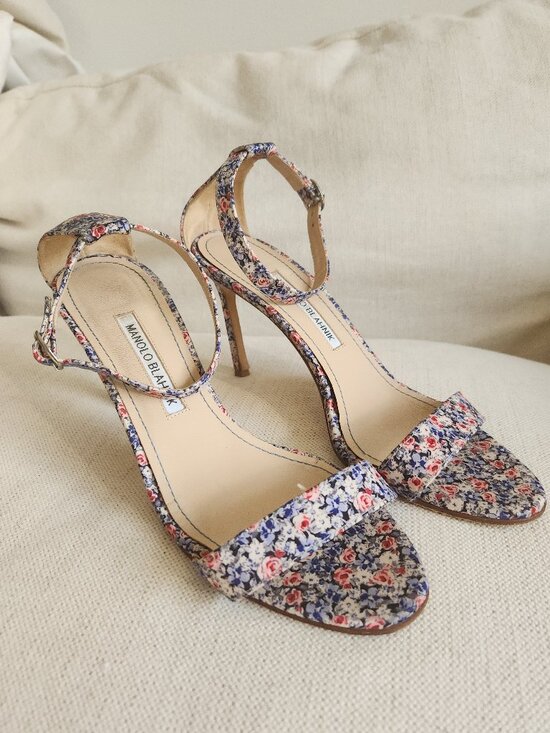 Manolo Blahnik Shoes - Manolo Blahnik Floral Print Satin Strappy High Heel Sandals - Sz 39